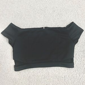 Size S | F21 black off shoulder crop top with side cutouts